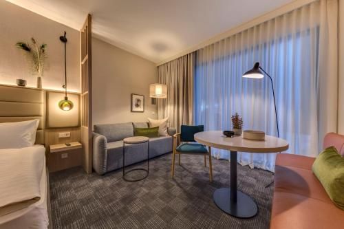 Adina Apartment Hotel Cologne