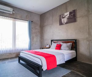 RedDoorz Syariah near Lombok Epicentrum Mall Mataram Indonesia