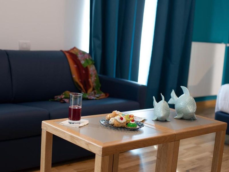Hotel Photo 6