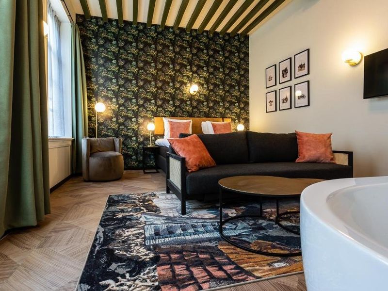 Hotel Photo 12