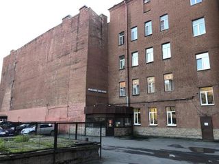 Head Rooms