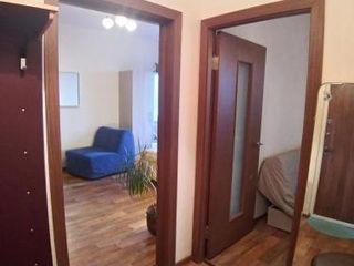 Квартира у метро пр.Слава, 7 спальных мест и красивый вид из окон