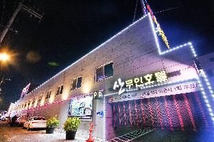 Hotel Photo 3