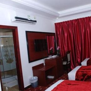 NearBy Hotel