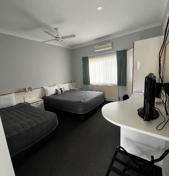 Hotel Photo 6