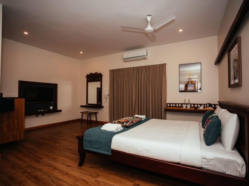 Hotel Photo 6