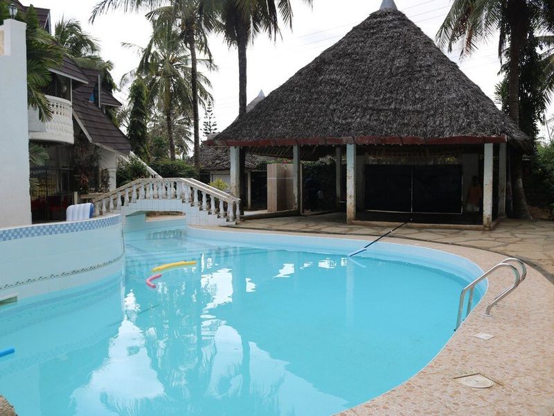 Hotel Photo 9