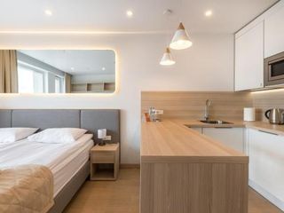 Апарт-отель YE'S на Марата