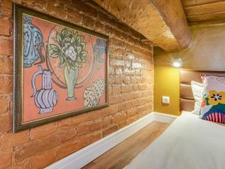 Травелто Литейный 59