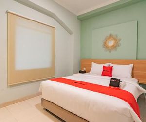 RedDoorz Plus @ Bagusrangin Street Bandung Indonesia