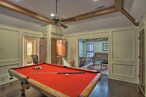 Photo of Family-Friendly Home with Pool Table and Grill!
