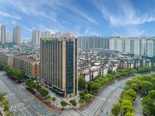 Фото отеля Holiday Inn Express Changsha Shengfu