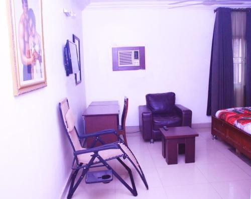 Hotel Photo 1