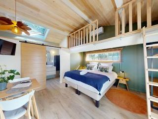 Hotel pic LA PLANETTE