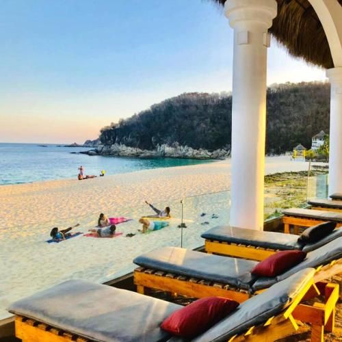 La Isla Beach Huatulco