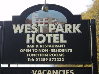 Фото отеля west park hotel chalets
