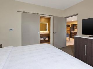 Hotel pic Home2 Suites By Hilton Tucson Airport, Az