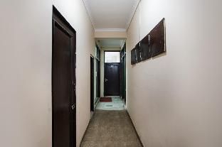 OYO 77812 Decent Stay Punjabi Bagh
