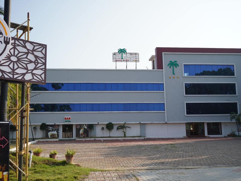 Hotel Photo 1