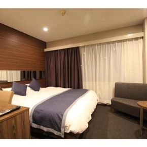 NearBy Hotel