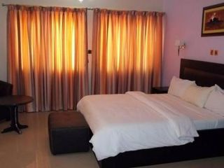 Hotel pic Room in Lodge - Signature Grand HotelAffordable and Exotic Hotel In En