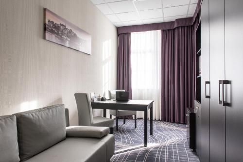 Hotel Photo 6