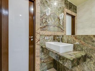 Травелто Невский 98