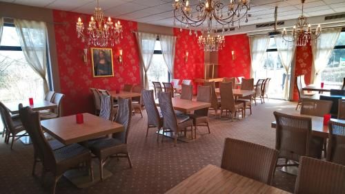 Hotel Photo 11