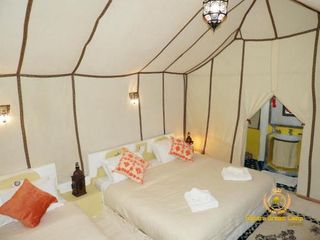 Фото отеля Room in Lodge - Sleep In Luxury Tent In Desert
