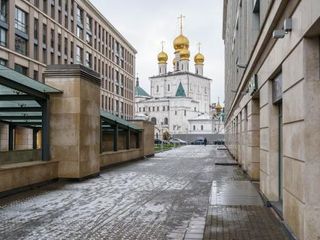 White Nights, step to Moskovsky railway station