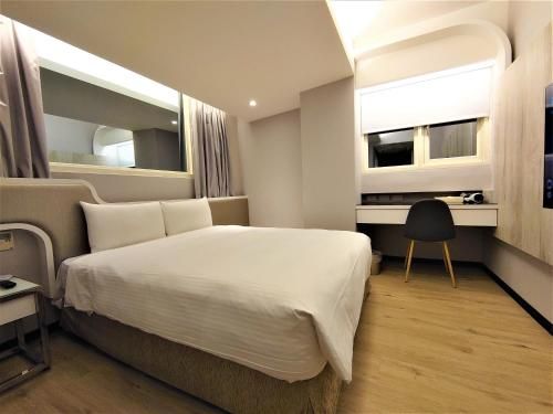 Hub Hotel Ximen Inn