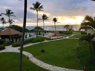 Фото отеля Kauai Beach Resort & SPA