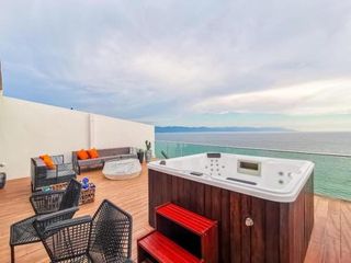 Hotel pic Icon Vallarta- PH rooftop with Jacuzzi!