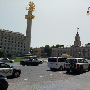 NearBy Hotel