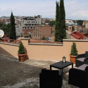 NearBy Hotel