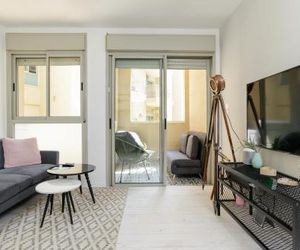 6 Tankhum - By Beach Apartments TLV Tel Aviv Israel