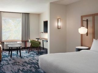 Hotel pic Fairfield Inn & Suites by Marriott Marquette