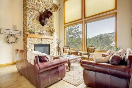 Photo of TER9659 - Secluded & Spacious Mountain Getaway