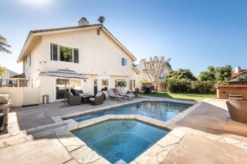 Photo of Luxurious home only 1 mile from Del Mar Beach home