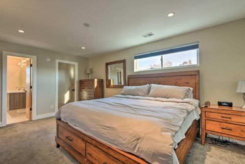 Photo of Remodeled Upscale House - 15 Mins to DT Denver!
