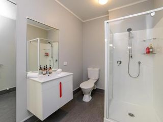 Фото отеля Cozy one bedroom apartment near Auckland Airport