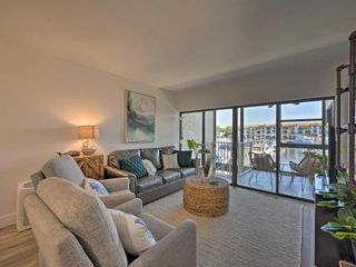 Фото отеля Waterfront Condo about 1 Mile to Downtown Old Naples!