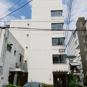 NearBy Hotel