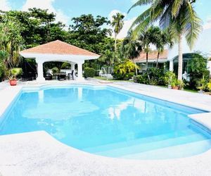 Casa Blanca ZH Kukulkan Mall Cancun Mexico