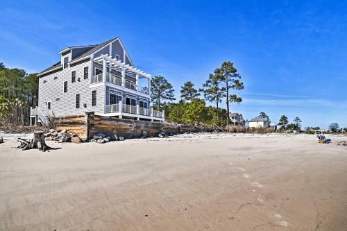 Photo of Waterfront Mobjack Bay Beach House in Gloucester!