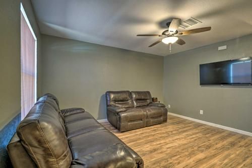 Photo of Updated El Paso Home with Yard Walk to Dining!