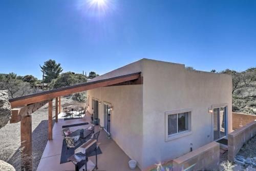 Photo of Desert Gem with Patio and Grill, Near Oracle St Park!