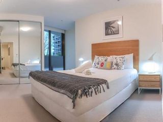 Фото отеля Incredible River View 2Beds with parking@Brisbane