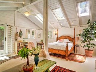Hotel pic Charming Santa Fe Studio Cabin with Patio and Yard!