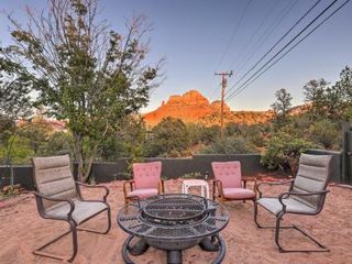 Hotel pic Luxe Sedona Retreat with Gorgeous Red Rock Views!
